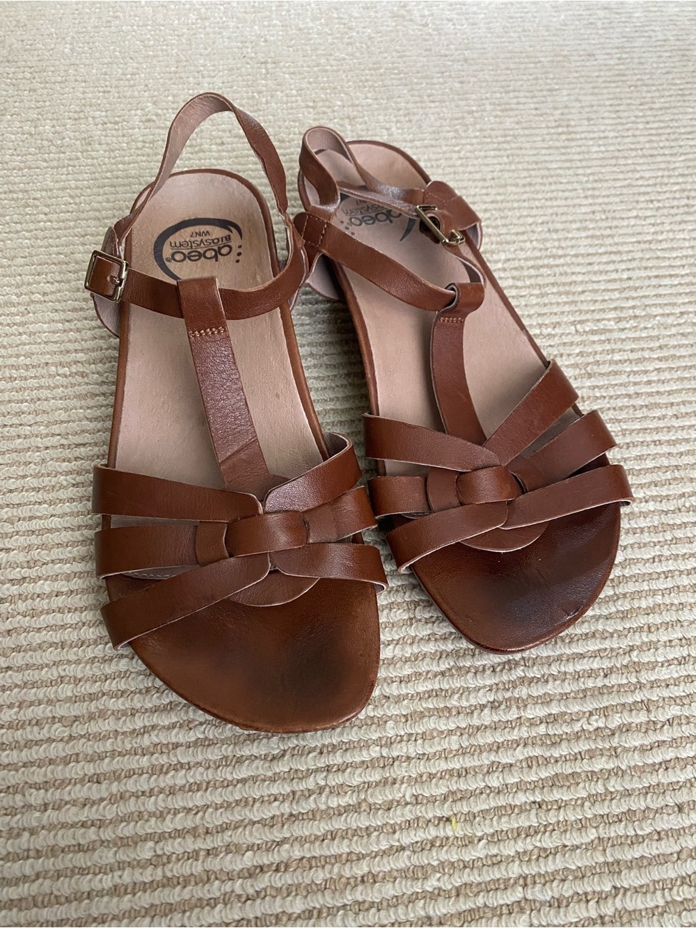 Abeo Irma Strappy T-Strap Brown Leather Wedge Sandals Size 7 Neutral